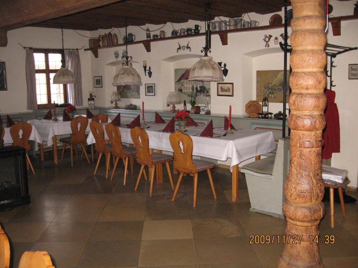 Alte Poststation Goldener Hirsch Hotel Emskirchen Luaran gambar