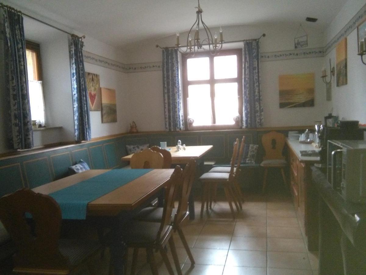 Alte Poststation Goldener Hirsch Hotel Emskirchen Luaran gambar